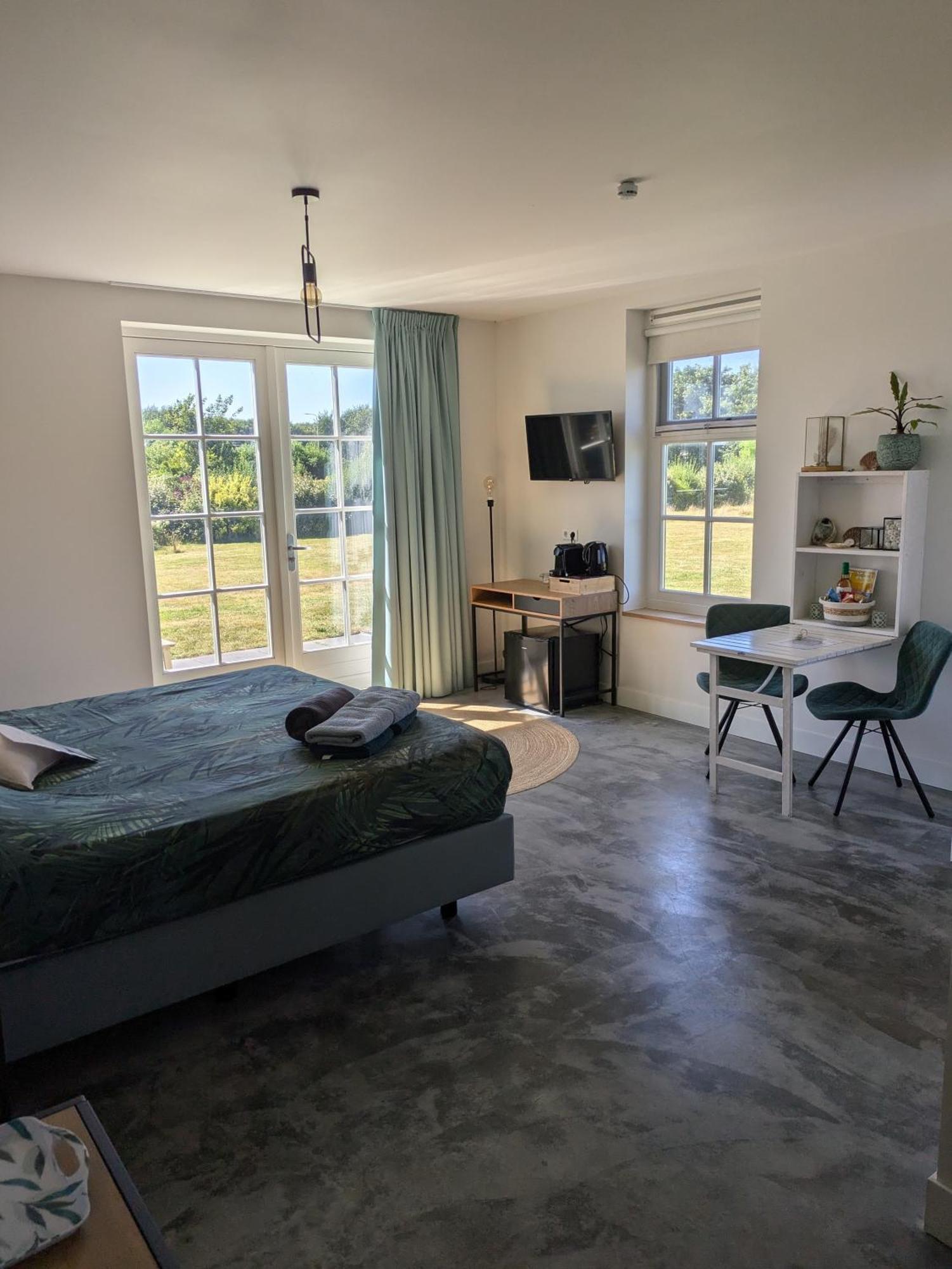 't Horntje Bed No Breakfast De Kapitein Bed & Breakfast エクステリア 写真